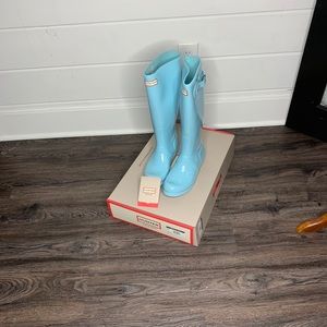 Hunter Original tall gloss Pale Mint NWT 7